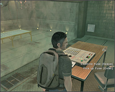 You won't have to go left, because you would only encounter a closed hatch - Worth A Thousand Words II - 1x07 - Worth A Thousand Words - Lost: Via Domus - Game Guide and Walkthrough