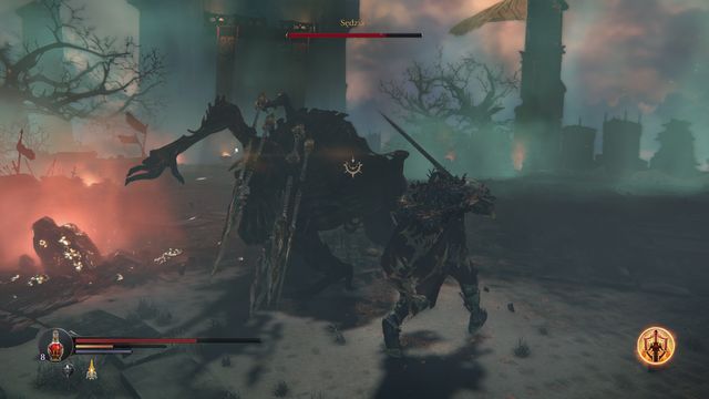 Avoiding two of the claw attacks allows you to strike at the opponents back. - The Judge - The Keystone Citadel | Bosses - Bosses - Lords of the Fallen 2014 Game Guide & Walkthrough