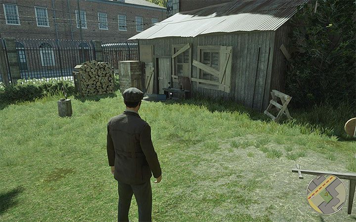 Reach the fenced parking lot in picture 1 and jump over the fence - Mafia Definitive Edition: Monthly Gangsters Comics - list and locations - Secrets and finders - Mafia Definitive Edition Guide, Walkthrough