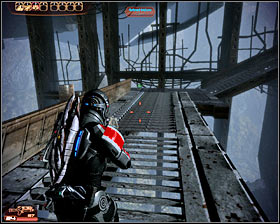 You may now choose a nearby ramp (first screenshot) to get to a lower platform - Mass Effect 2: MSV Estevanico - N7 walkthrough - N7 quests - Mass Effect 2 Guide & Walkthrough