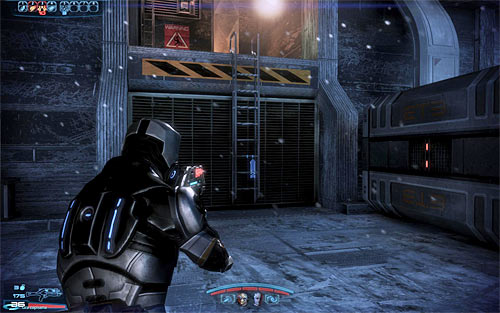 Keep pushing towards the large building seen in front of you and dont forget to use cover if you didnt kill the turret operator - Mass Effect 3: Arrae: Ex-Cerberus Scientists - walkthrough - Missions outside the Citadel - Mass Effect 3 Guide