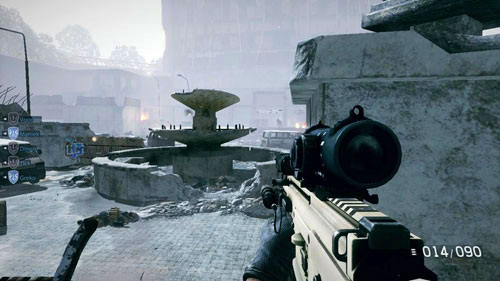 Do not go to the left, as its hard out there for the position from which you could see better the courtyard - Mission 11: Old Friends - Campaign - Medal of Honor: Warfighter - Game Guide and Walkthrough