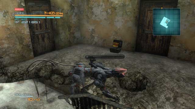 Another VRM computer. - Abkhazia Dilapidated Town - DLC - Blade Wolf - walkthrough - Metal Gear Rising: Revengeance - Game Guide and Walkthrough