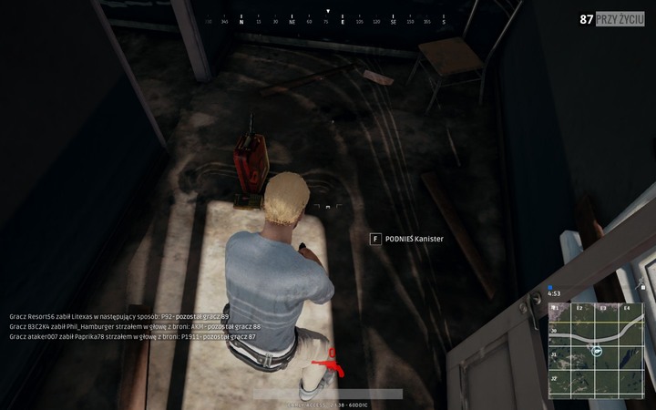 At the beginning, you should collect most of the encountered objects - especially ammo - First moments after touchdown in PUBG - Tips for a good start - PUBG Guide