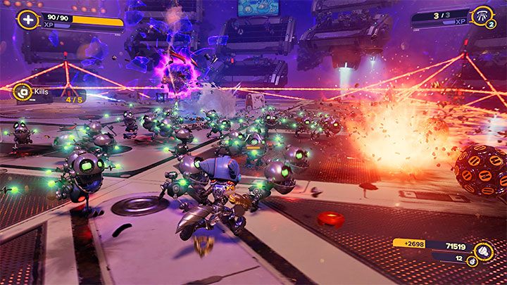 Though it may not seem so, this fight is simple, because you don't have to worry about running out of ammunition - Ratchet & Clank Rift Apart: Arena, Gold Cup - walkthrough, all fights - Scarst Debris Cloud - Ratchet & Clank Rift Apart Guide