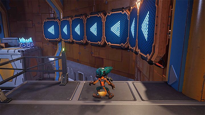 The second unique benefit of the glove upgrade is the ability to run on walls, specifically vertical arrow panels - Ratchet & Clank Rift Apart: Follow the Phantom - walkthrough - Nefarious City - Ratchet & Clank Rift Apart Guide