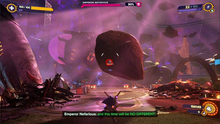 Emperor Nefarious can also use ranged attacks - Ratchet & Clank Rift Apart: Begin the finale and defeat the final boss - walkthrough - Final confrontation - Ratchet & Clank Rift Apart Guide