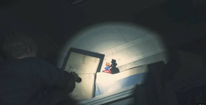 Figurine #1. - Where to find all Mr. Raccoons in Resident Evil 2? - FAQ - Resident Evil 2 Guide