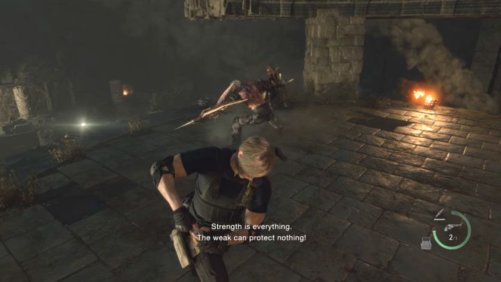 Krauser attacks with his upper mutated limbs - Resident Evil 4 Remake: How to defeat Jack Krauser again (Chapter 14)? - Bosses - Resident Evil 4 Remake Guide