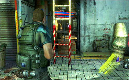 Open it with your partner and then use the ladder to go to the other side of the fence - Chapter 3 - City Streets | Chriss campaign - Chriss campaign - Resident Evil 6 Game Guide