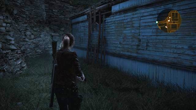 The spot where you need to give Moira a boost. - Find fuel and the battery | Contemplation - Claire - Contemplation - Claire - Resident Evil: Revelations 2 Game Guide