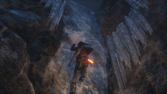 Defeating the bear requires poisoning arrows - Rise of the Tomb Raider: Find mushrooms for the arrow upgrade, walkthrough - Siberian Wilderness - Best Laid Plans - Rise of the Tomb Raider Guide