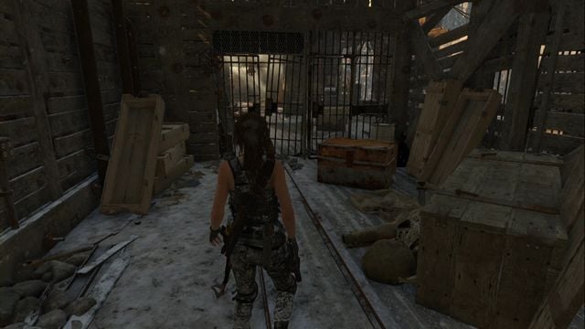 Before you enter the Red Mine tomb - while behind the grate, the entrance will be on your left (you can climb up) - Rise of the Tomb Raider: Chests, crypt treasures, Soviet Installation secrets - Soviet Installation - Rise of the Tomb Raider Guide