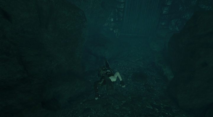 The second cache (2) is in the northern crypt - Chests and survivalist cache in The Hidden City | Secrets in SotTR - The Hidden City - Shadow of the Tomb Raider Game Guide