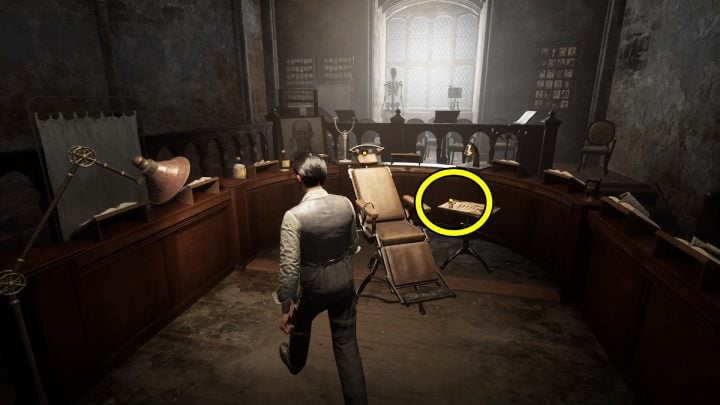 Pick up the tranquilizer lying on the tray next to the chair - Sherlock Holmes The Awakened: Edelweiss Institute - Sherlock Holmes The Awakened: Chapter 3 - Edelweiss Institute - Sherlock Holmes The Awakened Walkthrough