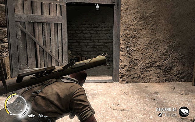 The passage leading to the ladder - Sniper Elite 3 Afrika: Reaching the southern defensive wall - Sniper Elite 3 Afrika: Mission 4 - Fort Rifugio - Sniper Elite III: Afrika Game Guide
