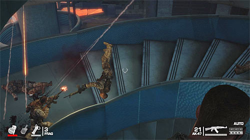 Prepare for a series of new fights, but at this moment, you do not have to attack anyone yet - Chapter IV - The Refugees - p. 2 - Game Walkthrough - Spec Ops: The Line - Game Guide and Walkthrough