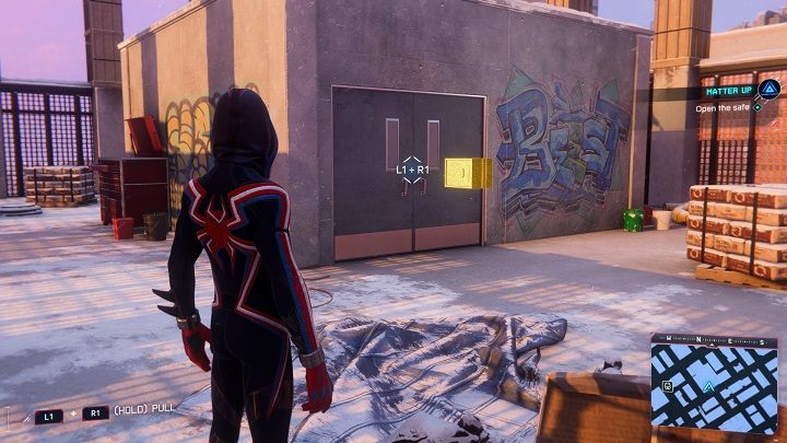 Scan the surroundings when you arrive at the roof of the building - Spider-Man Miles Morales: Matter Up - walkthrough - Side missions - Spider-Man Miles Morales Guide