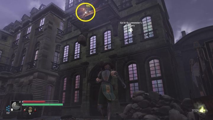 After defeating the enemies, pull yourself up on the rope to the balcony - Steelrising: In Memory of the Dauphin - walkthrough - Side missions - Steelrising Guide, Walkthrough