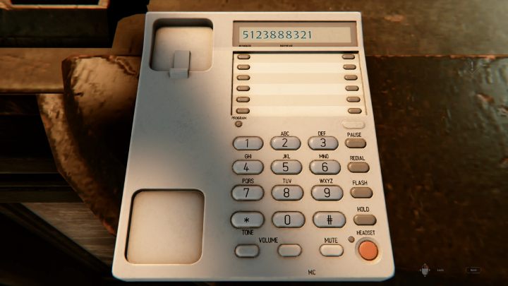 Playing as Kate, inspect the car covering the mechanism by the wall of the building - Syberia The World Before: Vaghen - Musician district, autumn 2005 - walkthrough - Walkthrough - Syberia The World Before Guide