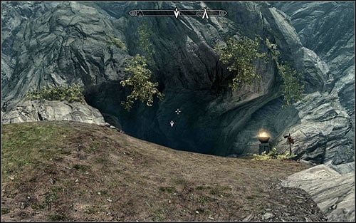 Eventually you should reach Karthspire, finding a rather big cave entrance (screen above) - Heading to Alduins Wall | Alduins Wall - Alduins Wall - The Elder Scrolls V: Skyrim Game Guide