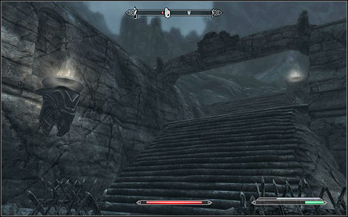 After eliminating the closest enemies, you will need to decide how to reach the Dead Crone, the tallest tower visible in the distance - Pieces of the Past - p. 2 - Daedric quests - The Elder Scrolls V: Skyrim Game Guide
