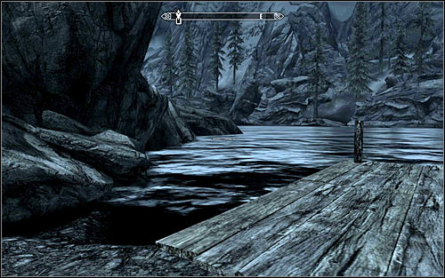 After a while, I suggest crouching or at least slowing down to avoid being spotted or heard - Rescue from Neugrad - p.1 | Stormcloak Rebellion Quests - Stormcloak Rebellion Quests - The Elder Scrolls V: Skyrim Game Guide