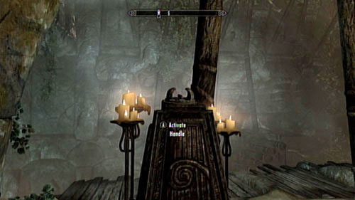 Theres another trap waiting for you here - lightning will try to hit you from time to time - Skyrim Dragonborn: The Final Descent - Skyrim Dragonborn: Side missions - Raven Rock - The Elder Scrolls V: Skyrim - Dragonborn Game Guide