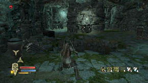 Run through the wide corridor destroying urns placed by the left and right wall - The Barrow of Amon Gorthad - Chapter 2 - The Lord of the Rings: War in the North - Game Guide and Walkthrough