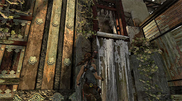 Turn north now, over the damaged wall, leaping when needed - Find a Way into the Solarii Stronghold | 16: No One Left Behind Walkthrough - 16: No One Left Behind | Walkthrough - Tomb Raider Game Guide