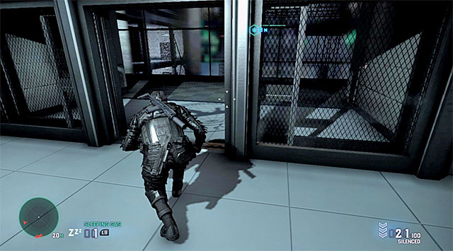 Exit from the hall with the cage - Make your way out of the command center with Charlie's disc - Mission 6 - Special Missions HQ - Tom Clancys Splinter Cell: Blacklist - Game Guide and Walkthrough