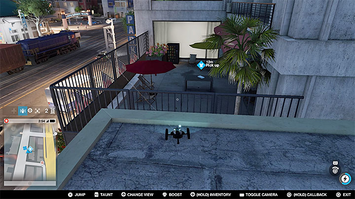 Drive along the roofs to find yourself very close to the balcony with the pickup (as shown in the picture above) - Paint jobs, clothing and unique vehicles - Collectibles - Watch Dogs 2 Game Guide