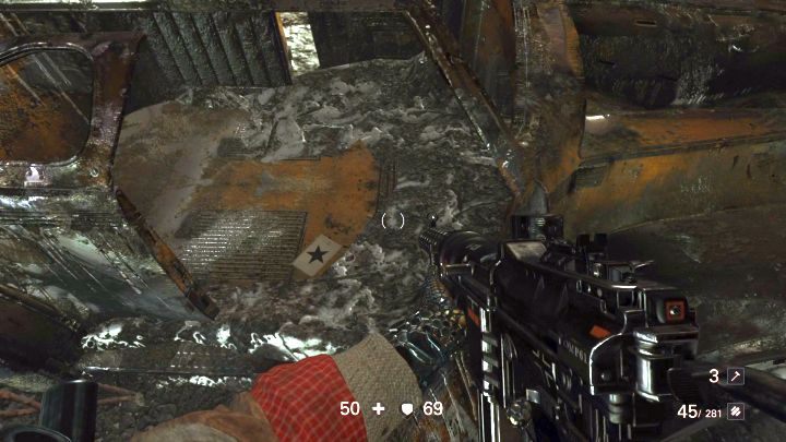 Star Card #6 inside the car wreck. - Downtown collectibles, gold and secrets | Wolfenstein II secrets - Chapter 2 - Manhattan - Wolfenstein II: The New Colossus Game Guide