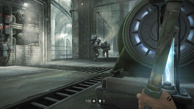 When you find yourself in the situation presented in the picture, wait until one of the supersoldiers does a full circuit and returns to his starting position - Chapter 1 - Prison - Walkthrough - Wolfenstein: The Old Blood - Game Guide and Walkthrough