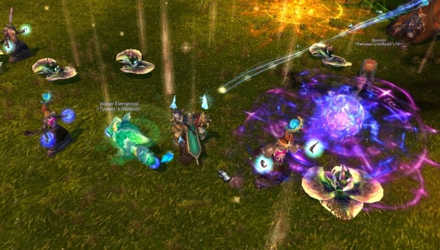 Your priority during this battle should be to tread down the scattered plants. - The Everbloom - Detailed guide - World of Warcraft: Warlords of Draenor Game Guide